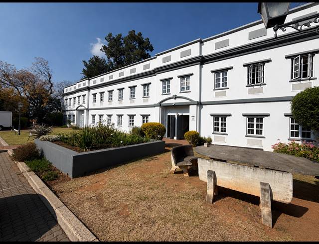 176M² OFFICE FOR SALE IN RIVONIA
